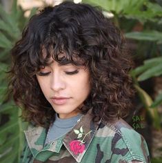 Shoulder Length Layered Hair, Layered Haircuts Shoulder Length, Shoulder Length Curly Hair, Medium Curly, Haircut For Thick Hair