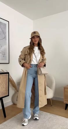 Casual Trench Coat Outfit, Fall Coat Outfit, Trench Outfit, Outfits New York, New York Outfit, Ny Outfits, New York Outfits, Trench Coat Outfit, Europe Outfits