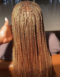 Caramel Braids Black Women, Ginger Blonde Knotless Braids, Honey Blonde Senegalese Twist, Ginger And Blonde Knotless Braids, Small French Curl Braids, 4/27/30 Braids, Honey Brown Braids, Honey Blonde Knotless, Honey Blonde Knotless Braids