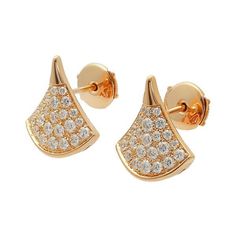 Bulgari Divas dream Earrings  The Brand Collector is an official reseller of second hand luxury products.    Do not hesitate if you have any questions, the team will be happy to helpBrand: Bulgari    Model: Divas dream    Color: Gold    Material: Rose Gold    Comes with: Box, Guarantee card    Dimensions: 1.5cm x 1.4cm    Serial number: NA    Country of origin: Italy      This item has been used and may have some minor flaws. Before purchasing, please refer to the images for the exact condition of the item.   A return request must be submitted within 48 hours after delivery. Customer is responsible for return shipping costs and fees. Estimated return shipping costs for this item are $80. Contact Our Customer Support for details.  This item ships internationally and will ship out within 3-5 Bulgari Divas Dream, Dream Earrings, Vintage Stud Earrings, Rose Gold Earrings Studs, Van Cleef And Arpels, Contemporary Earrings, Opal Earrings Stud, Dior Ring, Gold Earrings Studs