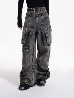 Baggy Cargo Jeans, Spring Outfits For School, Mens Overalls, Dream Closets, Fits Inspo, Jeans Cargo, Work Style, 7th Grade, Swaggy Outfits