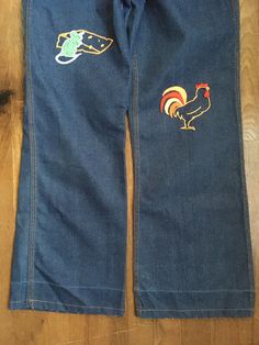 "vintage 1970s bib overalls blue jean denim 62% cotton, 38% polyester made in Hong Kong hand embroidered animals button fly, button waist sides adjustable straps good condition, light wear cuff fold fade line label size L (junior size, see below) measures, lying flat, bib top width-6 3/4\" waist-14 1/2\" rise-10 1/4\" inseam-27 1/4\" hem-9 1/4\" hip-19 1/2\"" Cocktail Dress Vintage, Bib Overalls, Levis Denim, Long Sweaters Cardigan, Vintage Cocktail, 1970s Fashion, Long Cardigan, Black Tie, Leotards