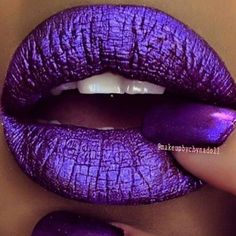 Matte Make Up, Lip Art Makeup, Drag Make-up, Batons Matte, Purple Lips, Purple Lipstick, Purple Love, All Things Purple