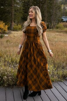 Kimball Dress in Plaid City Woman, Fall Plaid, Trendy Fall Outfits, Fall Dress, Midi Length Skirts, Princess Seams, Missing Piece, Style Mistakes, Plaid Dress