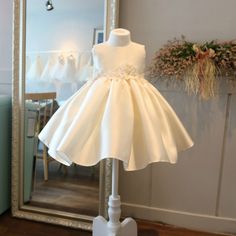 Only $68.99, Flower Girl Dresses High-end Cream White Satin Flower Girl Pageant Dress Formal Weddings #TG7067 at #GemGrace. View more special Flower Girl Dresses now? GemGrace is a solution for those who want to buy delicate gowns with affordable prices, a solution for those who have unique ideas about their gowns. Cheap with free shipping, shop now! Prom Dress Short Lace, Cloth Patterns, Delicate Gown, Frocks For Babies, Prom Girl Dresses, Cute Styles, Purple Bridesmaid Dresses, Baby Dress Design