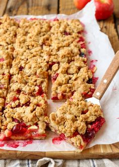 Cranberry Apple Crumb Bars - Chocolate with Grace Strawberry Crumble Bars, Strawberry Rhubarb Bars, Oatmeal Crumble, Calorie Breakfast, Strawberry Oatmeal Bars, Strawberry Crumble, Strawberry Oatmeal, Ambitious Kitchen