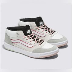 Vans Skate Zahba Mid *Nwt In Box* Color: Grey, White, & Red Size: 10.5 Men's Vr3 Cush Skateboarding Shoes Sku: Vn000cbsbgg Vans Skate, Skateboarding Shoes, Shoes Vans, Box Color, Mens Vans, Vans Shoes, Skateboarding, Gray White, Skateboard