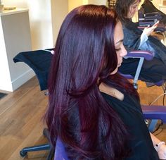 Red/purple color Aubergine Red Hair, Dark Mulberry Hair Color, Dark Violet Vampire Hair Color, Deep Plum Hair Color Black Women, Cherry Red Purple Hair, Deep Purple Hair Burgundy, Hairstyles Color Purple, Maroon Purple Hair, Dark Red Violet Hair