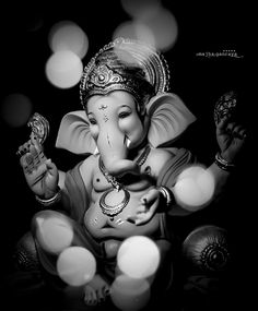 Bappa wallpaper Cute Ganapati Photos, Ganesh Profile Pic, Ganpati Photo Hd Aesthetic, Ganpati Bappa Asthetic Pic, Gnpti Bappa Photo Hd, Ganpati Bappa Black And White, Loard Ganesh Hd Wallpaper, Ganesh Ji Pic, Ganpati Asthetic Pics