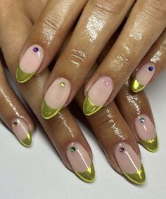 chrome nails, chrome nail, chrome nail design, nail art, nail design