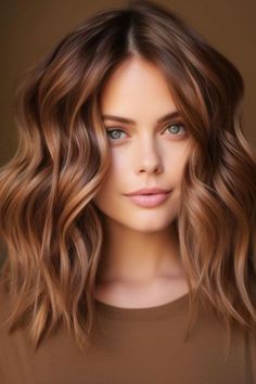 ☀️ Embrace warmth with Stunning Blonde and Caramel Highlights for Added Dimension. This blend of soft blonde and rich caramel highlights adds a sophisticated, sunlit look that brings depth and brightness to any style. Perfect for a year-round glow! #BlondeAndCaramel #WarmShades #ChicHighlights #DimensionalHair #HairInspo Medium Length Caramel Brown Hair, Shoulder Length Caramel Highlights, Shoulder Length Caramel Hair, Caramel Balayage Medium Length, Warm Caramel Balayage Honey Short Hair, Brown Hair With Auburn Balayage, Caramel Bob Hair, Warm Medium Brown Hair, Ombre On Short Hair