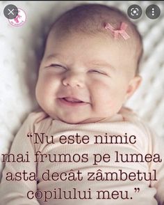 a smiling baby with a pink bow laying on top of it's head and the words, nu este nimic mai frunos pe lunaza asta