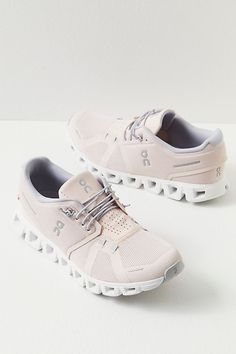 On Cloud Shoes Pink, Pink On Clouds, Pink On Cloud Shoes, On Cloud Womens Shoes, On Cloud Shoes, On Cloud 5, Cloud Shoes, Workout Outfits, Zero Gravity