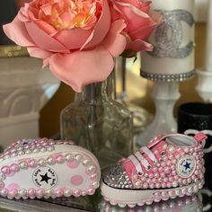 Beautifully Made. Made With Love Pink Pearls & Bling Made To Order Baby Blue Converse, Customized Converse, Bling Baby Shoes, Baby Chucks, Mickey Shoes, Diy Rhinestone Crafts, Bedazzled Shoes, Crib Shoes Girl, Newborn Fashion