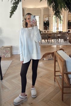 Winter Lounge Outfit, Aerie Outfit, 2025 Wardrobe, Pullovers Outfit, Sophisticated Fashion, Casual Outfits For Moms, Lounge Outfit, House Clothes, Fall Outfits For Work