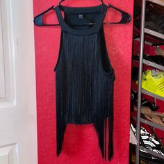 Brand New Shein Fringe Tank Top Spring Evening Tops With Fringe, Spring Evening Fringe Tops, Black Fringe Top For Night Out, Green Halter Top, Butterfly Tank Top, Fringe Tank Top, Tops Shein, Coral Tank, Black Tie Dye