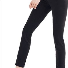 Madewell Taller 9-Inch High Rise Skinny Jeans In Black Size 37t New Flaunt Legs For Days In High-Rise Skinny Jeans Cut From Supersoft Stretch Denim In A Sleek, Ankle-Skimming Length. Made In China Materials: 43% Cotton, 30% Lyocell, 13% Modal, 12% Polyester And 2% Elastane Approximate Measurements: Waist:46” Rise:13” Hips:50” Inseam: 29.5” Leg Opening Circumference:12” Please Refer To Pictures For Details. Bundle And Save!!! Offers Welcome :) 0168 Abercrombie Ultra High Rise Slim Straight, Madewell Jeans, High Rise, High Jeans, Madewell, Stretch Denim, Sleek, New Color, Women Jeans