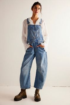 Barrel Overalls Outfit, Free People Overalls Outfits, Overalls Outfit Plus Size, Ab Outfits, Winter Overalls, Overalls Outfits, Free People Overalls, Overalls Denim, Denim Jumpsuits