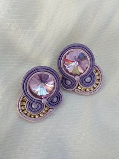 Lilac Mauve Soutache Stud Earrings Everyday Lilac Purple - Etsy Spain Elegant Handmade Purple Clip-on Earrings, Handmade Purple Clip-on Earrings As Gift, Handmade Purple Clip-on Earrings For Gift, Elegant Handmade Lavender Earrings, Everyday Earrings Studs, Purple Earrings, Sister Gifts, Crystal Earrings, Lilac