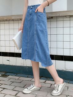 Size Skirt Length Waist Hip XS 67cm 66cm 91cm S 68cm 70cm 95cm M 69cm 74cm 99cm L 70cm 78cm 103cm XL 71cm 82cm 107cm Skirt Length, Mid Length, Fashion Casual, Denim Skirt, Casual Fashion, A Line, Skirt