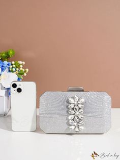 BirdinBag - Wedding Clutch with Diamond-styled Decoration - Elegant Evening Bag with Versatile Chain Strap Silver Square Shoulder Bag For Evening, Silver Square Bags For Events, Square Wedding Bags, Chic Rectangular Box Bag For Wedding, Chic Silver Bag For Weddings, Chic Silver Bag For Wedding, Chic Wedding Bags With Rhinestones, Elegant Silver Square Shoulder Bag, Chic Silver Wedding Bag