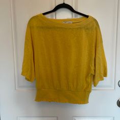 Yellow Casual Shirt Great With Blue Jeans. Never Been Worn. Relaxed Fit Summer Tops For Brunch, Casual Blouse For Brunch, Casual Fall Shirt For Brunch, Casual Knit Top For Brunch, Spring Crew Neck Top For Brunch, Crew Neck Top For Spring Brunch, Tan Long Sleeve Tops For Spring, Casual Short Sleeve Knit Top For Spring, Spring Brunch Crew Neck Top