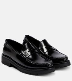 Le Loafer leather penny loafers in black - Saint Laurent | Mytheresa Saint Laurent Clothes, Loafers Style, Classic Bags, Saint Laurent Shoes, Black Loafers, Penny Loafer, Penny Loafers, Leather Loafers, Loafer Shoes