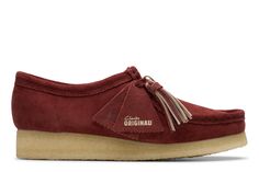 Clarks Originals women's Wallabee shoes features premium blush pink suede upper, natural pebble crepe sole and Clarks originals heat embossed metallic foil transfer on sock bed. Clean and simple Wallabee suede upper shoes. Imported. Style Number: 26179317.