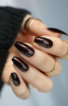 Witch Nails Gel, Nail Art October, Black Smokey Nails Acrylic, Fall Trendy Nails 2024, Dark Fall Almond Nails, Fall Grunge Nails, Dark Nails With Design, Black Brown Nails, Brown Black Nails