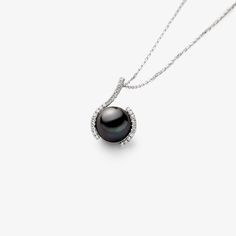 Material: 18K white gold, Tahitian Pearl and diamond Size of pearl: around 9.0-10.0 mm Jewelry Dimensions: about 20 mm Length of chain: around 45 cm (Adjustable) Weight of Diamonds: 26 diamonds approx. 0.146 carats Handpicked of every pearl, only top 1% of pearls are selected Handcrafted Lifetime warranty Diamonds Necklace, Tahitian Black Pearls, Saltwater Pearls, Gold Diamond Necklace, White Gold Necklaces, Gold Baby, Akoya Pearls, Tahitian Pearls, Black Pearl