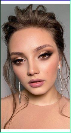 Discover recipes, home ideas, style inspiration and other ideas to try. Dag Make Up, Elegantes Makeup, Mekap Mata, Hazel Eye Makeup