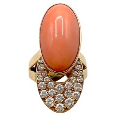 Cartier ring in yellow gold set with an oval coral cabochon and diamonds (approx. 1,70 carat). Signed. Very strong design, made in the 70' 11,25 gs Cartier Jewelry, Yellow Gold Setting, Cartier Ring, Gold Set, Jewelry Lover, Cocktail Rings, Cartier, Diamond Rings, Jewelry Rings