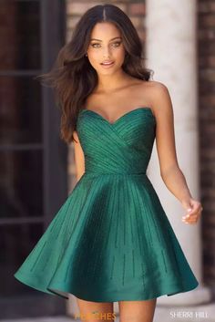 Semi Formal Dresses For Teens Couture Candy, Elegant Prom Dresses Short, Winter Dance Dresses, Sherri Hill Short, Short A Line Dress, Elegant Prom, Bridal Jumpsuit, Elegant Prom Dresses, Sherri Hill Dresses