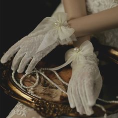 Look After Me:Washable; Gender:Women's; What's in the box:Gloves; Types:Gloves,Bridal; Style:1920s,1950s,Elegant; Occasion:Party / Evening,Wedding,Prom; Material:Pearl,Lace,Organza; Age Group:Adults'; Characters:The Great Gatsby; Special Size:Normal; Listing Date:03/13/2023 Romantic Style Accessories, Long Gloves Aesthetic, Wedding Dress Gloves, Prom Gloves, Tea Dance, Gloves Elegant, Cream Gloves, Bride Gloves, Gloves Aesthetic