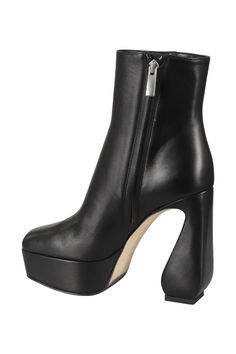 Nappa Soft ankle boot - Si Rossi - Black color - Nappa leather upper - Rounded toe - Side zipper closure - Iconic heel Prada Leather, Card Holder Leather, Nappa Leather, Lace Up Shoes, Luxury Boutique, Valentino Garavani, Shoe Brands, Christian Louboutin, Ankle Boot