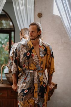 "Treat yourself or your loved one to luxury with our silk Kimono robes! These robes will make you feel like you came back from your amazing trip to Bali yourself even if it is only a staycation at home! Handmade of traditional Balinese silk and satin blend, that is almost weightless, creates a flowing motion with every movement. The fabric is incredibly soft to the touch, and the fit is flattering on all body types. It is a perfect gift for the Anniversary, Birthday, or Holidays so your loved on Man Kimono Fashion, Mens Silk Robe, Satin Bathrobe, Kimono Men, Father Days, Mens Kimono, Birthday Present For Husband, Leopard Kimono, Present For Husband