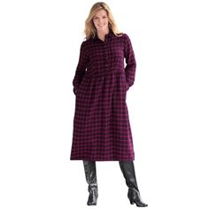 Woman Within Women's Plus Size Plaid Flannel A-Line Shirtdress .This plus size plaid flannel A-line dress has a softly brushed texture and generous sweep that gives you a roomy fit for total comfort.our roomy, A-line silhouette with generous sweep offers a cling-free fit for total comfortyour favorite 44" length falls just below kneeshirt collar is proportioned to lay perfectly for efforteless weararmholes are shaped to provide the right coverageempire waist adds definitionbutton placket, side p Flannel Dress Outfit, Loose Shirt Dress, Plus Size Plaid, Outfit Plus Size, Cozy Dress, Flannel Dress, Plaid Top, Woman Within, Career Dress