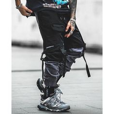 Techwear Cargo pants "Seibu" -TENSHI™ STREETWEAR Techwear Cargo Pants, Techwear Pants, Man Pants, Casual Cargo Pants, Cargo Joggers, Oversized Style, Fashion Streetwear, Cargo Pants Men, Pants Men