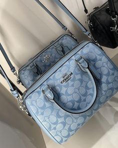 Coach Blue Bag, Classic Blue Coach Bag, Coach Blue Tote Bag, Coach Purses Blue, Coach Blue Shoulder Bag With Gold-tone Hardware, Girls World