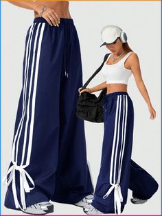 Retinol Myths Debunked Different Types Of Sweatpants, Parachute Pants Street Style, Long T Shirt Outfit, Quilt Pants, Sporty Clothes, Sports Clothes Fashion, Woman Streetwear, Colorful Pants, Sporty Fashion