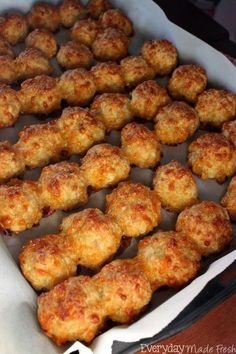 some food is sitting in a pan on the table and ready to be eaten,