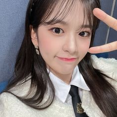 Izone Selca, Iz*one Ot12, Iz One Yujin, Ahn Yujin, Yu Jin, Starship Entertainment, The Wiz, Iz One, South Korean Girls