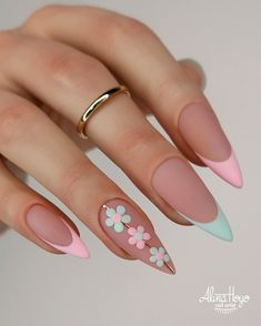 Flowers Nails Design, Blue And Pink Nails, Pink And Blue Nails, Fake Nails Long, Color Nails, False Nail, Diy Manicure, Design Floral