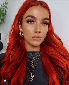 Hair Color Hairstyles, Orange Hair Color, Red Hair Makeup, Hair Colour Ideas, Color Hairstyles, Curly Hair Care Routine