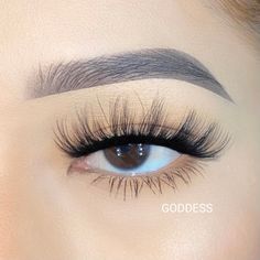 Goddess One of our most popular styles in a 5 pack. Save 70% off when you buy our lash packs compared to purchasing a single pair! ✦ Wispy Spikey, medium volume ✦ Length: 14-15 mm ✦ Easy application ✦ Reusable up to 30x ✦ Cruelty free & Vegan Luxury Lashes, Wispy Lashes, Beautiful Lashes, Faux Mink Lashes, Lash Glue, Strip Lashes, False Lashes, Mink Lashes, Popular Style