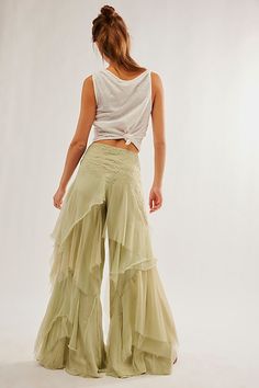 Ruffled Pants, Muar, Chiffon Pants, Look Festival, Pants Boho, Fairy Clothes, Hair Clothes, Hippie Outfits, Dream Clothes