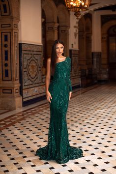 Emerald Green Dress Elegant, Bridesmade Dress, Emerald Prom, Emerald Green Formal Dress, Lux Dress, Long Sleeve Maxi Dresses, Weddings Dress, Stylish Gown, Prom Inspo