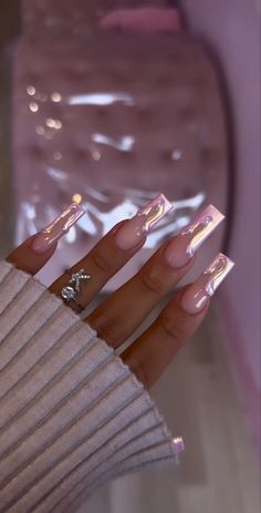 Unicorn Chrome, Nails Chrome, Drip Nails, Baddie Nails, Girly Acrylic Nails, Classy Acrylic Nails, Dope Nail Designs, Exotic Nails, Pink Acrylic Nails