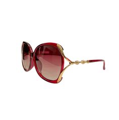 "\"DIVA\" Butterfly framed luxury sunglasses  -Red -Luxury -Butterfly frame -Gold accents Elevate your style...add accessories ❤️" Womens Holiday Fashion, Celebrity Sunglasses, Small Sunglasses, Sunglasses Luxury, Model Sunglasses, Arlington Va, Sunglasses Uv Protection, Uv Sunglasses, Shades Sunglasses