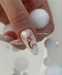 Sparkle in Style: 19 Creative New Year's Nail Designs for 2024 Nail Art Noel, Milky Nails, Nude Nail Designs, Winter Nail Art, Trendy Nail Design, Chic Nails